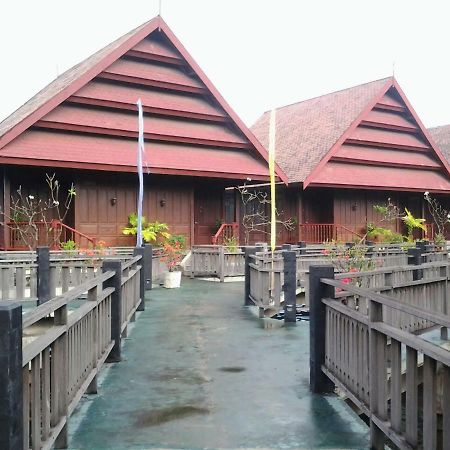 Hotel Pantai Gapura 마카사르 외부 사진