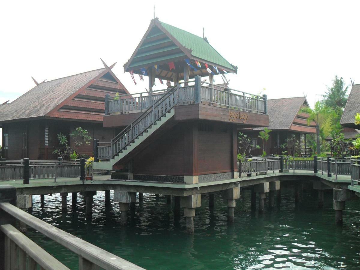 Hotel Pantai Gapura 마카사르 외부 사진