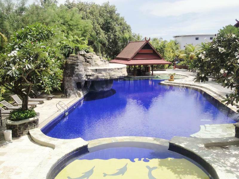 Hotel Pantai Gapura 마카사르 외부 사진
