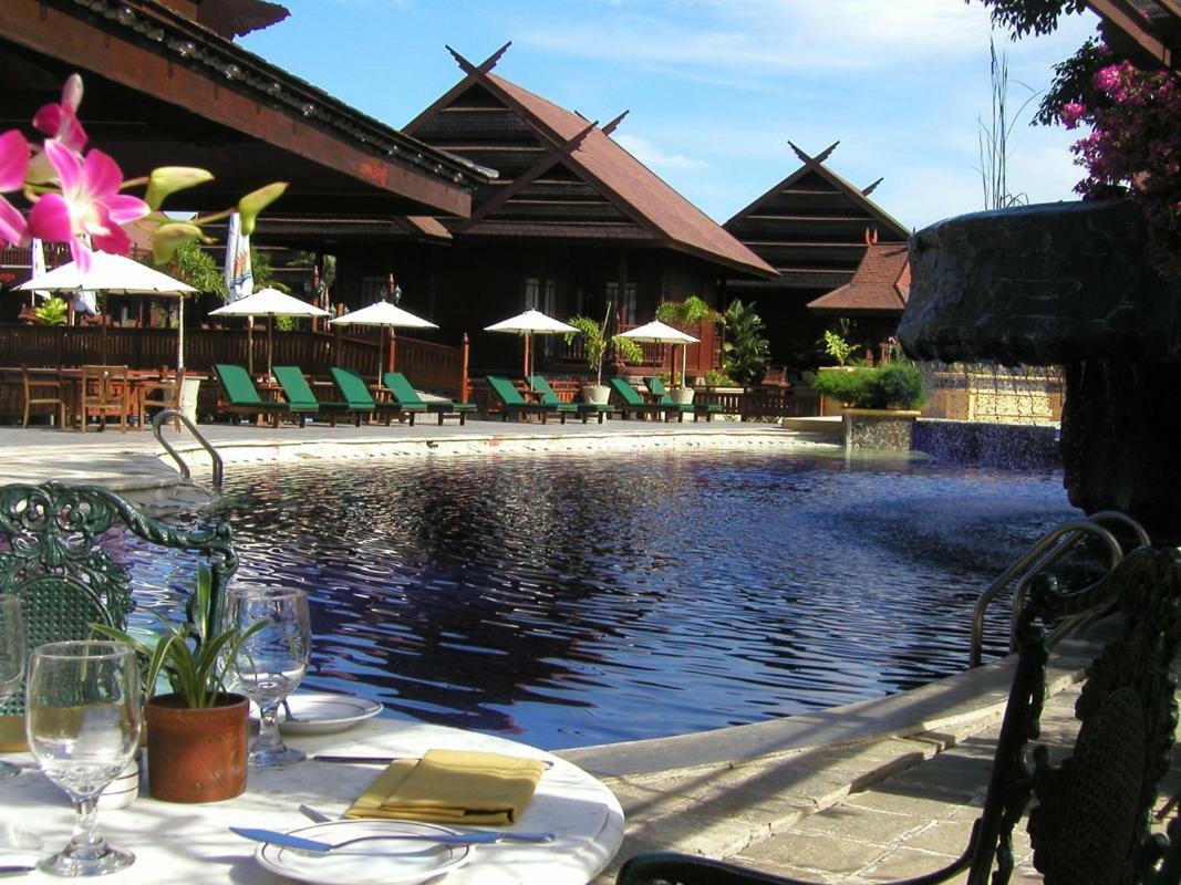 Hotel Pantai Gapura 마카사르 외부 사진